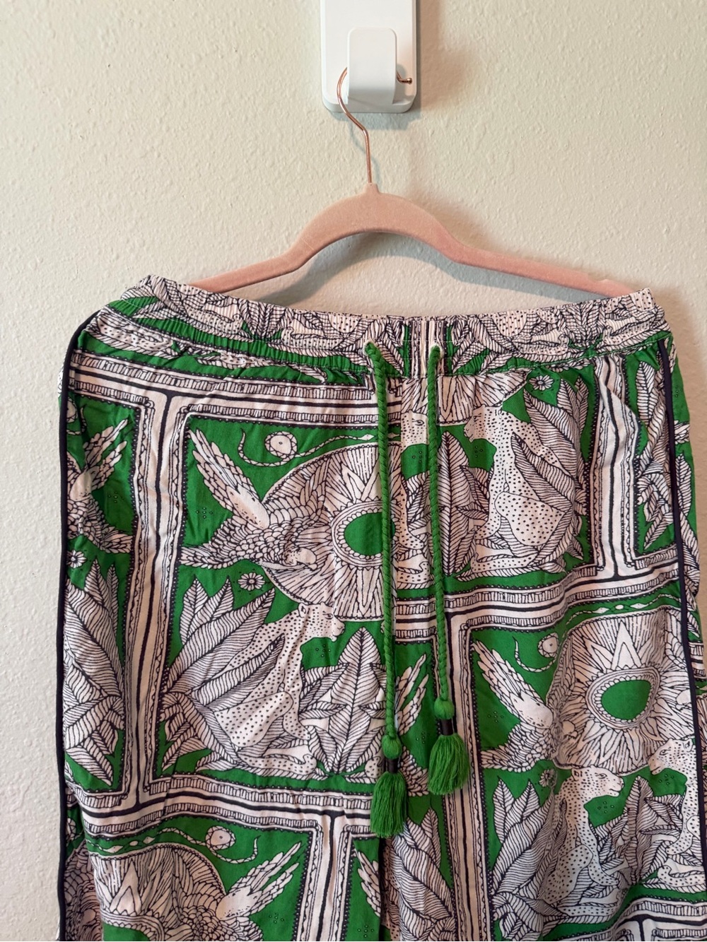 Anthropologie Real Fun Wow Flannel Pajama Bottoms Green White Medium GUC G(002) - Picture 4 of 8